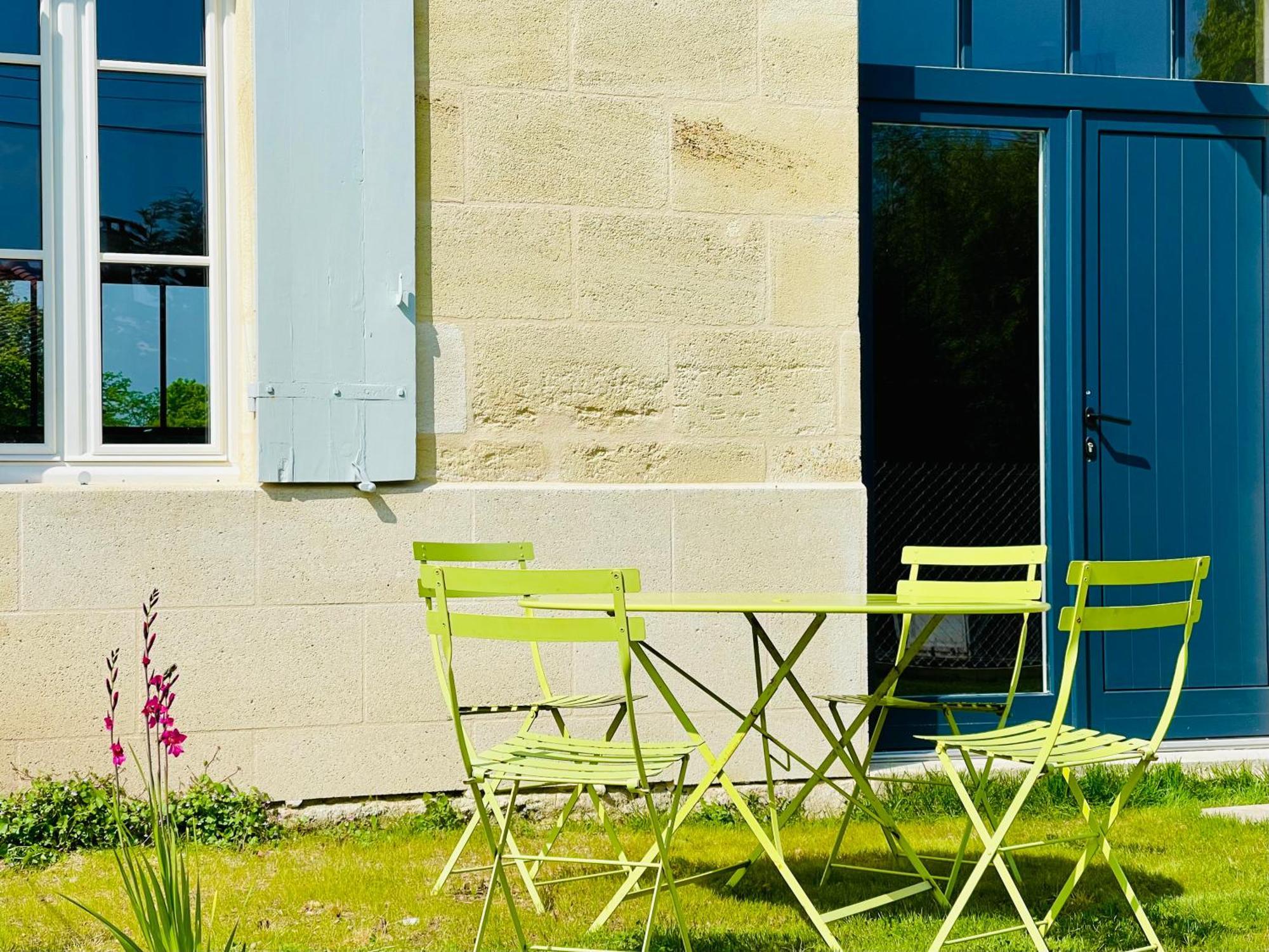 Maison Cosy Avec Vue Sur Les Vignes. 利布尔讷 外观 照片